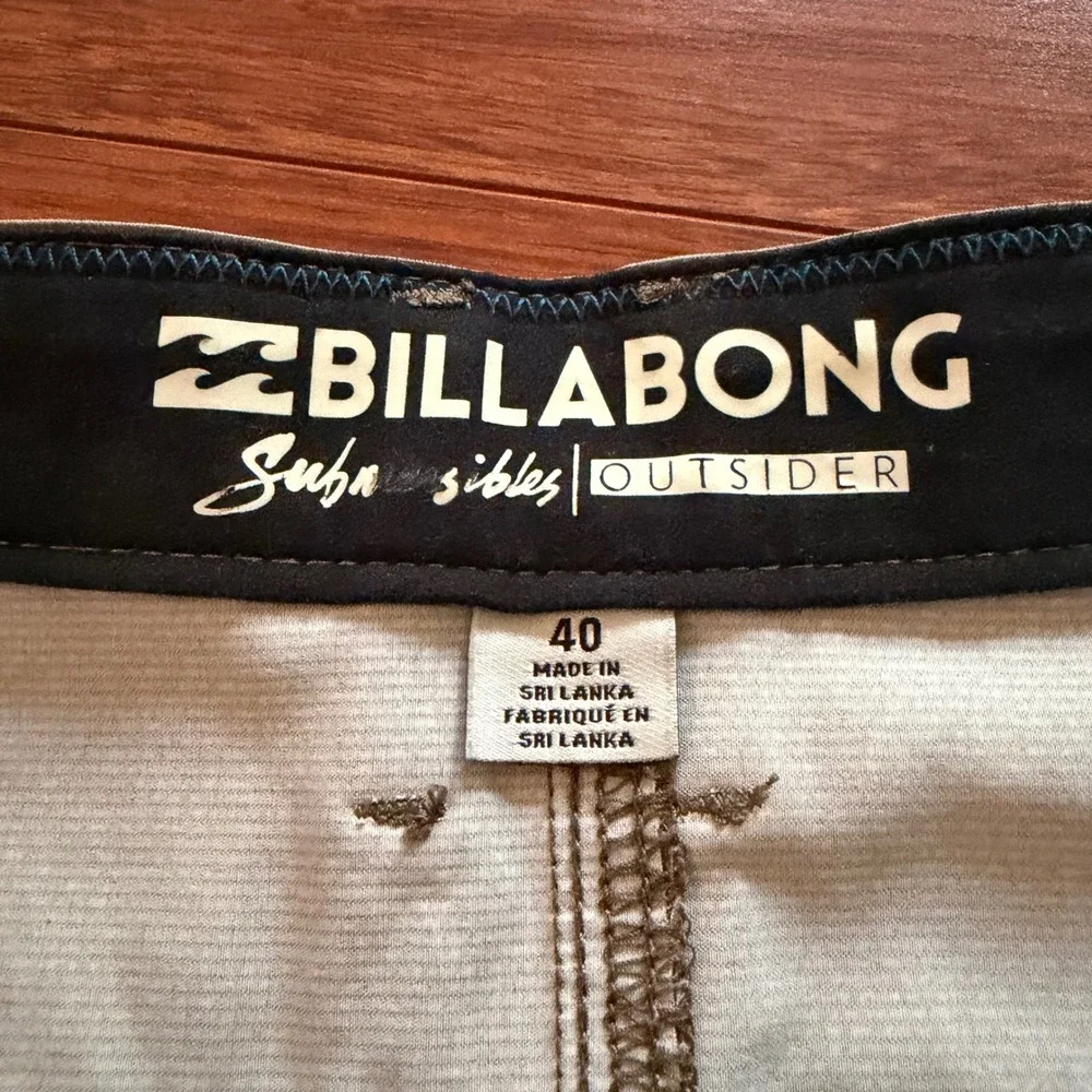 Billabong Submersibles Outsider Corduroy Hybrid Shorts Grey Mens Size 40
